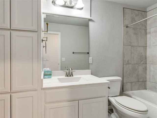 4209 NW 153rd Street, Edmond, OK 73013