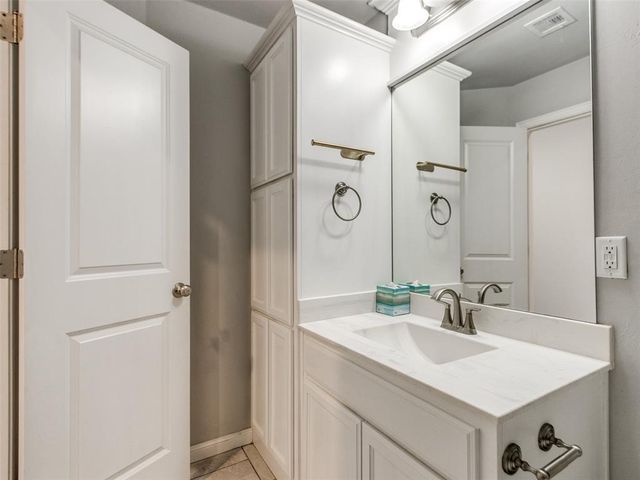 4209 NW 153rd Street, Edmond, OK 73013