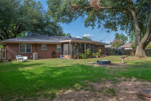 203 Schaub Drive, Shreveport, LA 71115