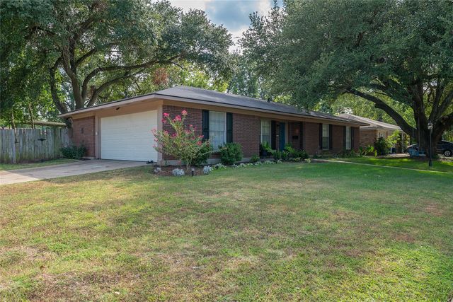 203 Schaub Drive, Shreveport, LA 71115