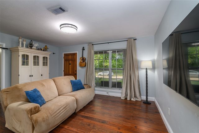 203 Schaub Drive, Shreveport, LA 71115