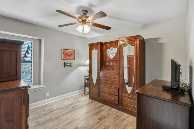 38 Stonegate, Longview, TX 75601