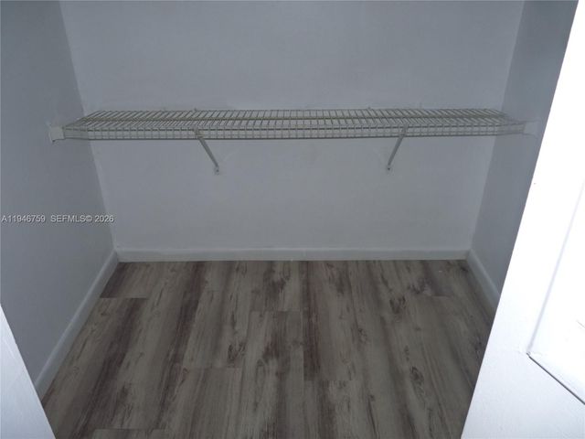 14301 N Kendall Dr 203B, Miami, FL 33186