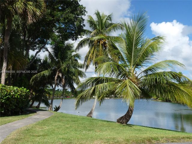 14301 N Kendall Dr 203B, Miami, FL 33186