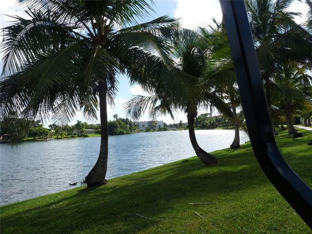 14301 N Kendall Dr 203B, Miami, FL 33186