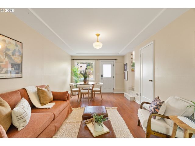 7340 N WILLAMETTE Blvd, Portland, OR 97203