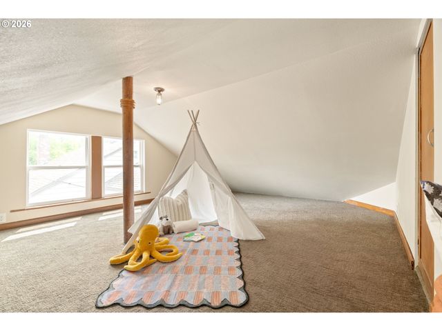7340 N WILLAMETTE Blvd, Portland, OR 97203
