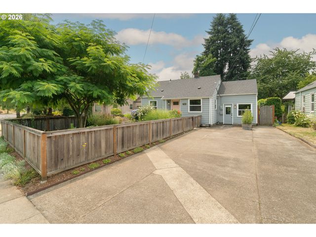 7340 N WILLAMETTE Blvd, Portland, OR 97203
