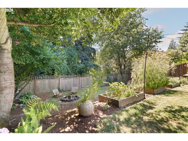 7340 N WILLAMETTE Blvd, Portland, OR 97203