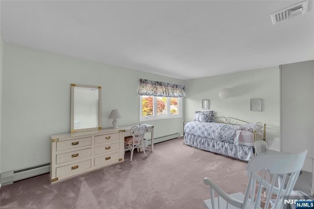 6 Jay Street, Old Tappan, NJ 07675