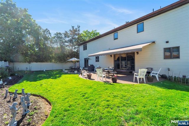 6 Jay Street, Old Tappan, NJ 07675