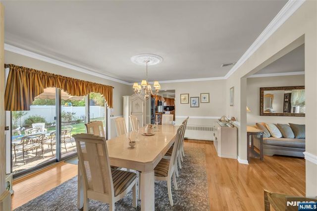6 Jay Street, Old Tappan, NJ 07675