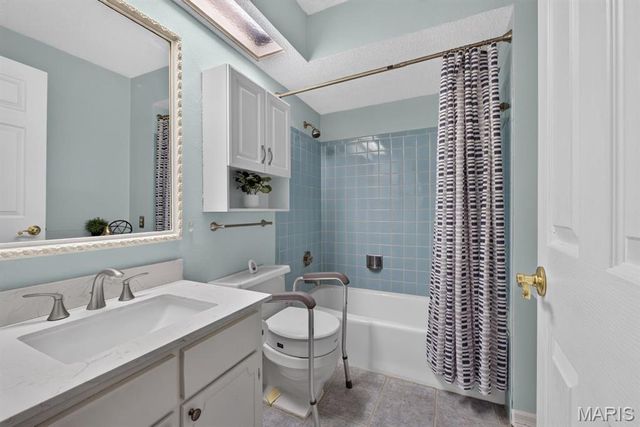 226 Walden Court, Unincorporated, MO 63025
