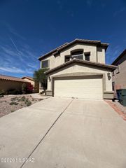 7455 E Fair Meadows Loop, Tucson, AZ 85756