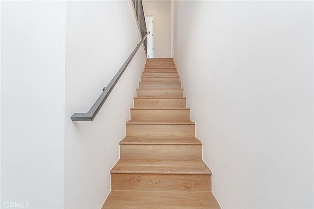 614 N Rampart Boulevard, Silver Lake, CA 90026