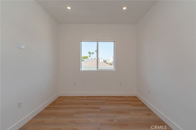 614 N Rampart Boulevard, Silver Lake, CA 90026