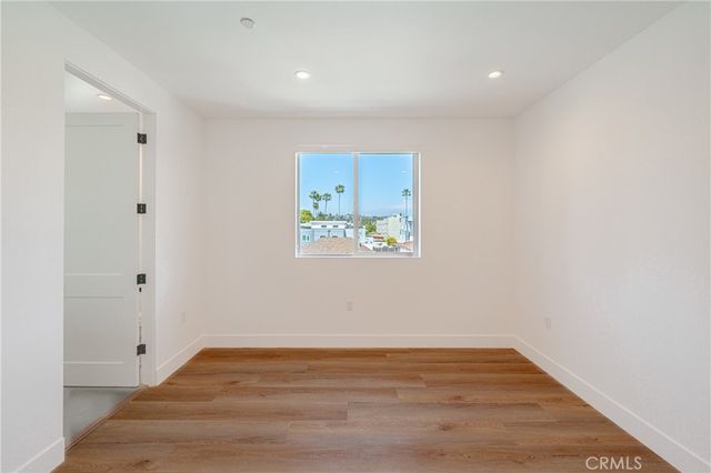 614 N Rampart Boulevard, Silver Lake, CA 90026