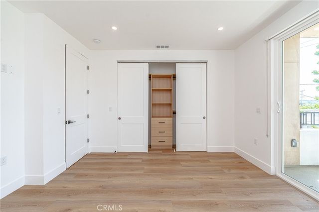 614 N Rampart Boulevard, Silver Lake, CA 90026