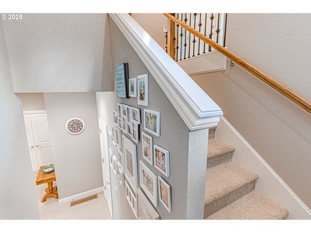 2278 Ne HOTSPUR Ln, Lincoln City, OR 97367