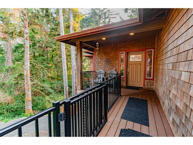 2278 Ne HOTSPUR Ln, Lincoln City, OR 97367