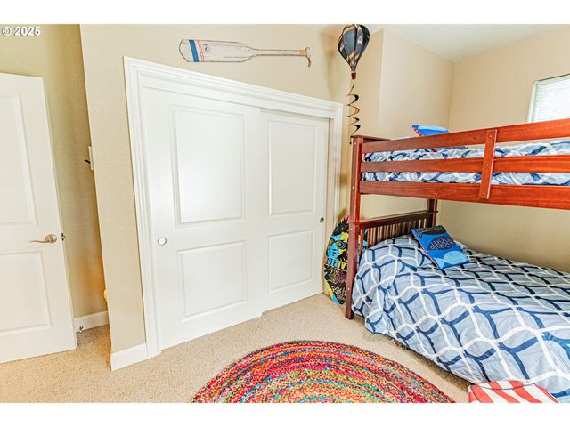 2278 Ne HOTSPUR Ln, Lincoln City, OR 97367