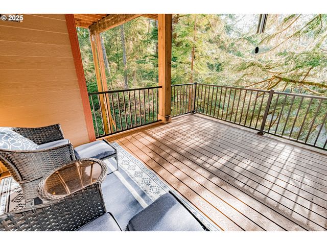 2278 Ne HOTSPUR Ln, Lincoln City, OR 97367