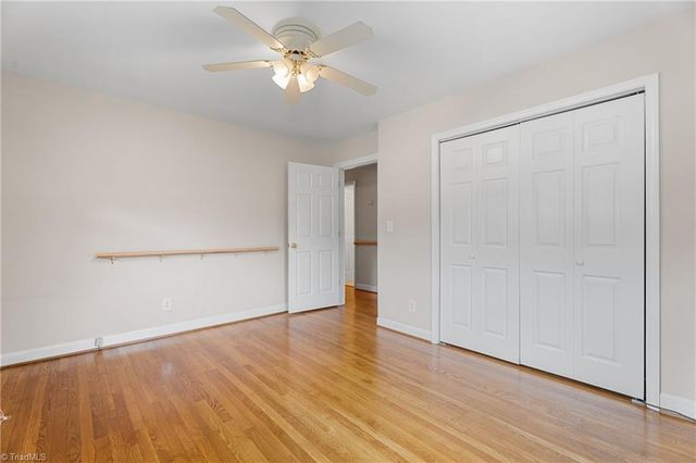 115 Vista Way Drive, Kernersville, NC 27284