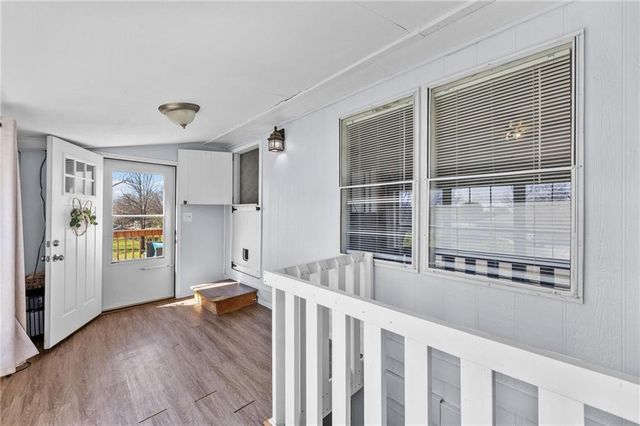 8302 E 221st Street, Peculiar, MO 64078