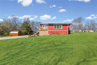 8302 E 221st Street, Peculiar, MO 64078