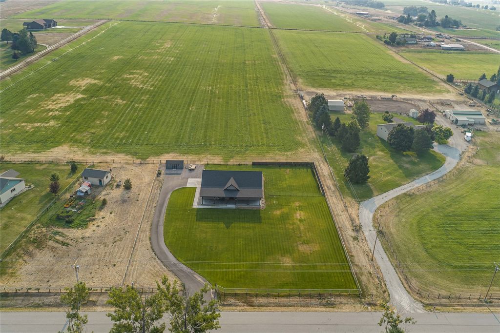 4810 Store Lane, Stevensville, MT 59870 photo 3