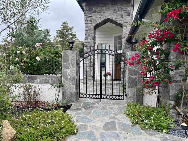 11276 Monticook Court, San Diego, CA 92127