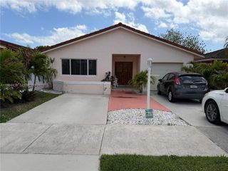 13470 SW 27th St, Miami, FL 33175