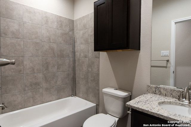 9224 CANYON BND, Converse, TX 78109