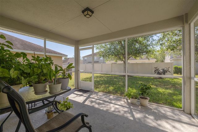 20215 NATURES SPIRIT DRIVE, Tampa, FL 33647