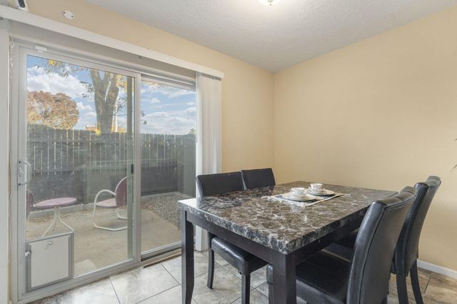 66 Calle De La Noche Boulevard NE, Albuquerque, NM 87109