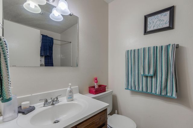 66 Calle De La Noche Boulevard NE, Albuquerque, NM 87109