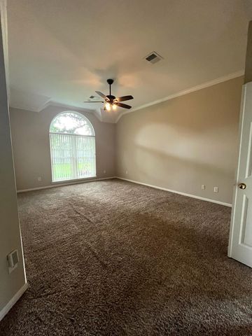 8419 Castle Pond Court, Houston, TX 77095