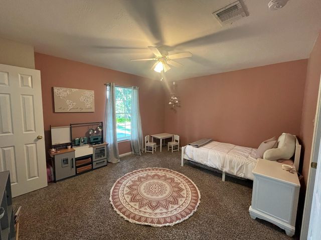8419 Castle Pond Court, Houston, TX 77095