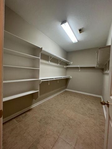 8419 Castle Pond Court, Houston, TX 77095