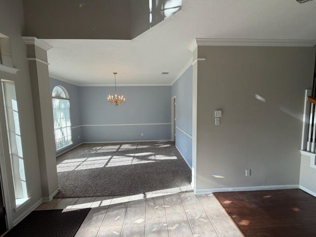 8419 Castle Pond Court, Houston, TX 77095