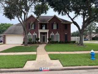 8419 Castle Pond Court, Houston, TX 77095