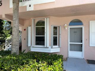 18081 SE Country Club Drive Apt 341, Jupiter, FL 33469