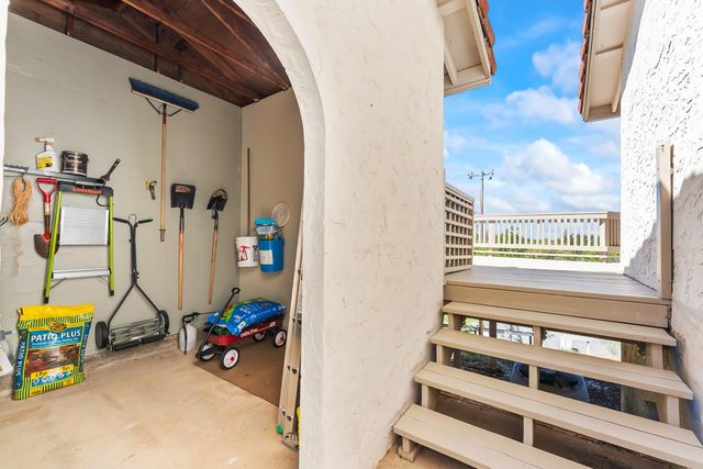 17065 Niles Rd, Jackson, CA 95642