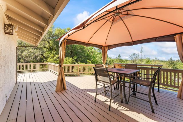 17065 Niles Rd, Jackson, CA 95642