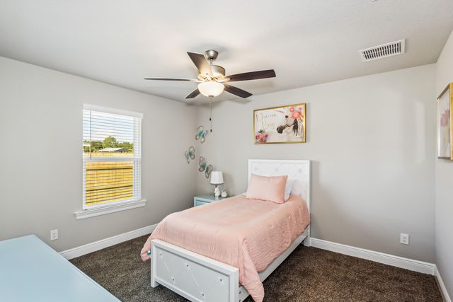 7592 Hatteras Drive, Navarre, FL 32566