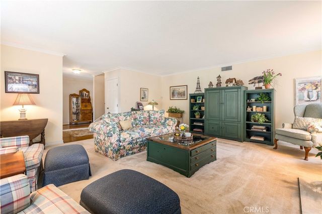 1714 Riverside, Glendale, CA 91201