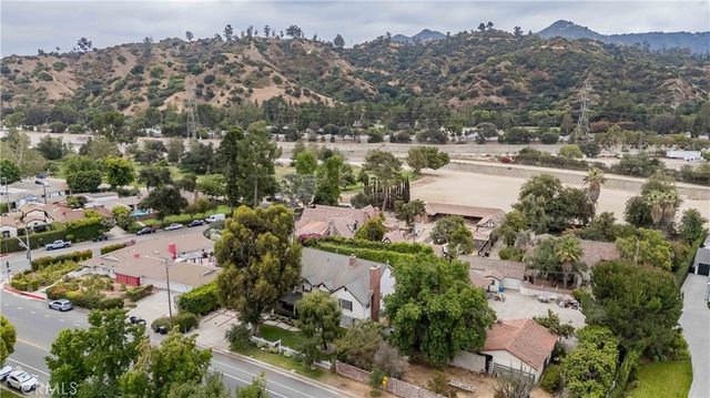 1714 Riverside, Glendale, CA 91201