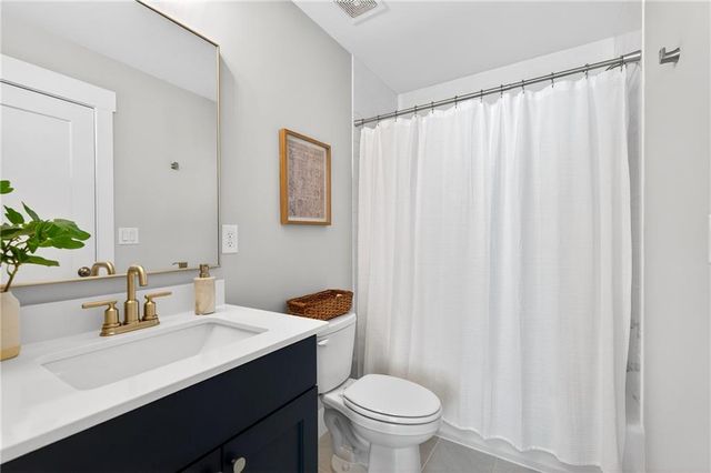 805 Castile Lane, Woodstock, GA 30188