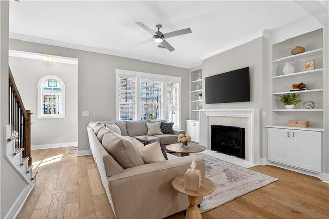 805 Castile Lane, Woodstock, GA 30188