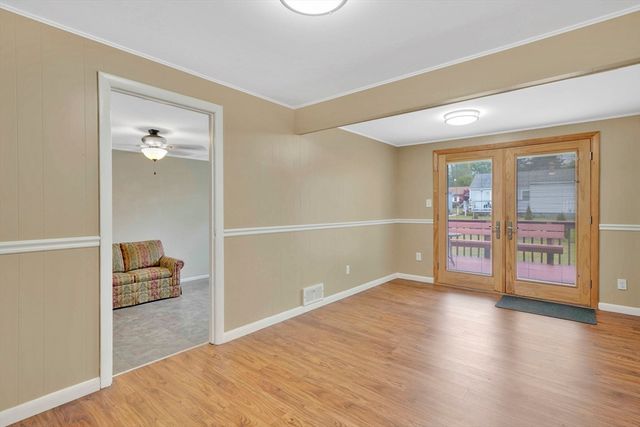 45 Juniper Dr, Springfield, MA 01119